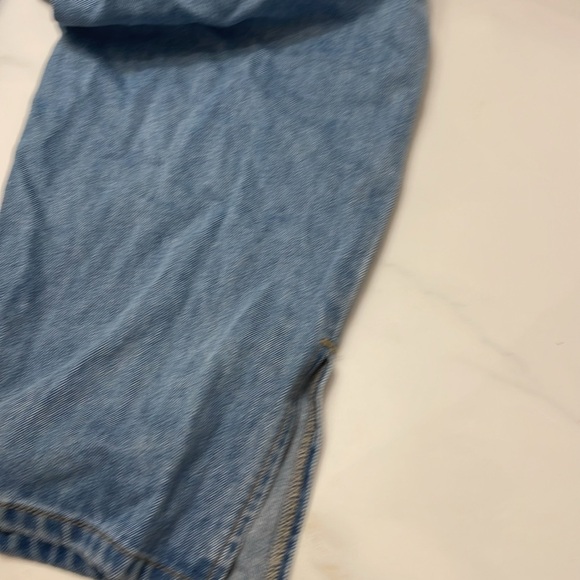 Never worn jeans with cut outs - Picture 3 of 3